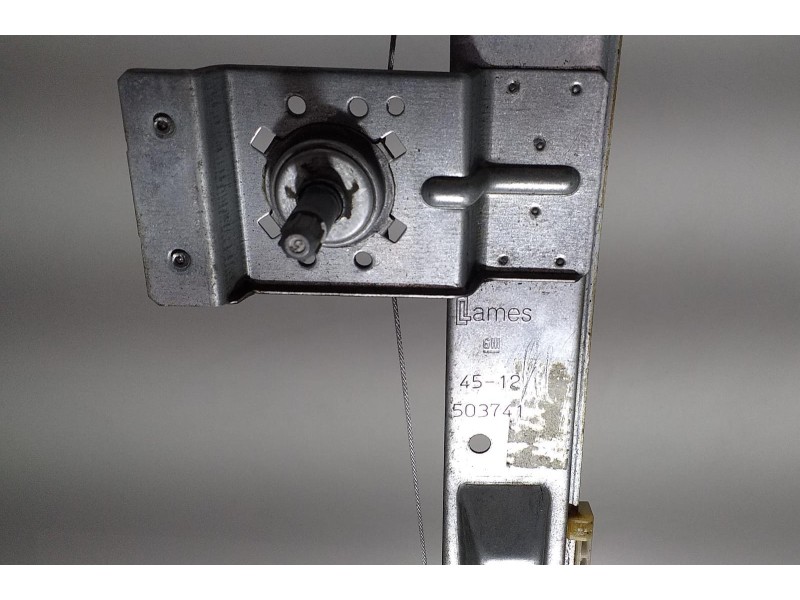 Recambio de elevalunas trasero derecho para opel corsa d catch me referencia OEM IAM 13188504 67338 