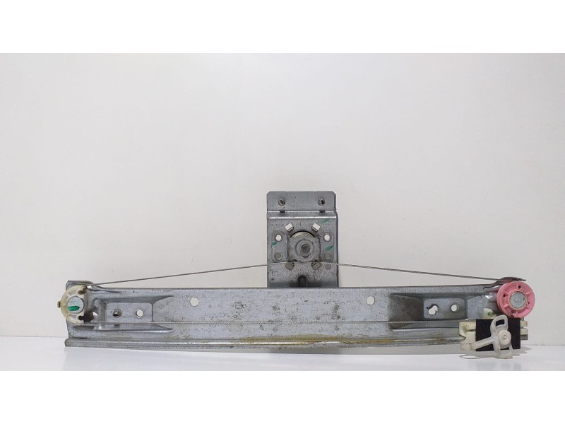 Recambio de elevalunas trasero izquierdo para opel corsa d catch me referencia OEM IAM 13188503 67339 