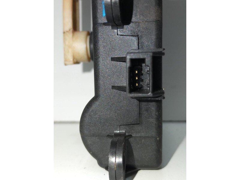 Recambio de motor apertura trampillas climatizador para nissan qashqai (j10) acenta referencia OEM IAM 27730ET00A 76829 