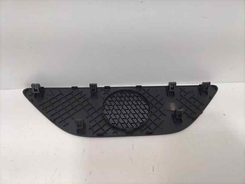 Recambio de molduras delanteras para seat leon (5f1) reference referencia OEM IAM 5F1857209 83739 