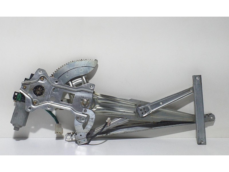 Recambio de elevalunas delantero derecho para mitsubishi montero sport (k90) 2.5 td gls plus referencia OEM IAM MR144596 67350  Recambio de elevalunas delantero derecho para mitsubishi montero sport (k90) 2.5 td gls plus referencia OEM IAM MR144596 67350