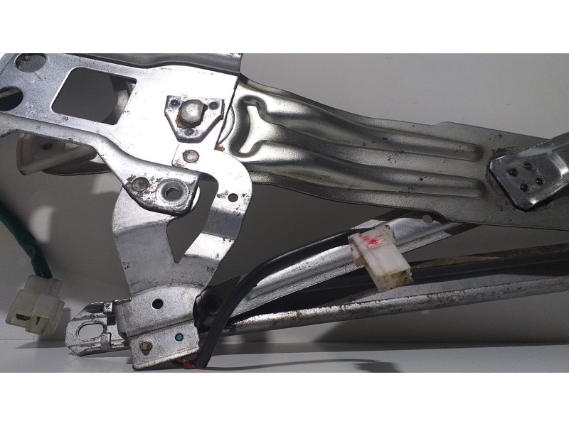 Recambio de elevalunas delantero derecho para mitsubishi montero sport (k90) 2.5 td gls plus referencia OEM IAM MR144596 67350  Recambio de elevalunas delantero derecho para mitsubishi montero sport (k90) 2.5 td gls plus referencia OEM IAM MR144596 67350