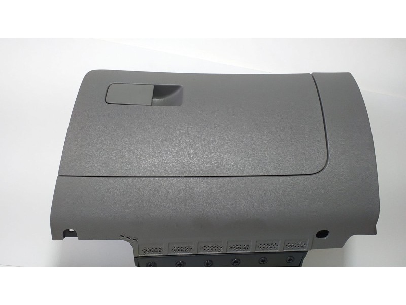Recambio de guantera para skoda rapid style referencia OEM IAM 5JB857097E 74021 R