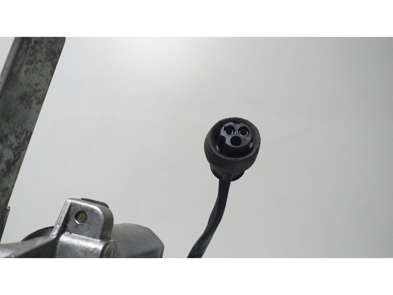 Recambio de elevalunas trasero izquierdo para land rover discovery (salljg/lj) tdi (5-ptas.) referencia OEM IAM 68023704 67351 