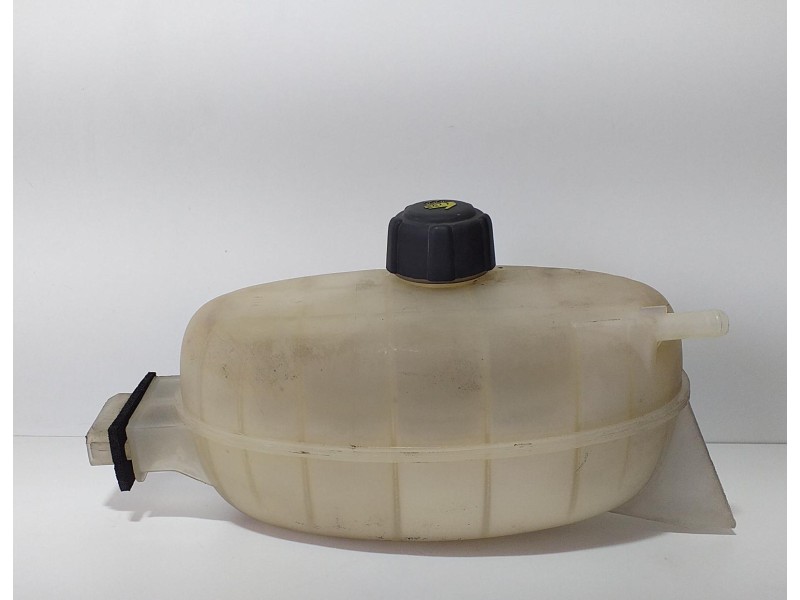 Recambio de deposito expansion para renault trafic caja cerrada (ab 4.01) doble cabina l1h1 2,9t confor referencia OEM IAM 77003