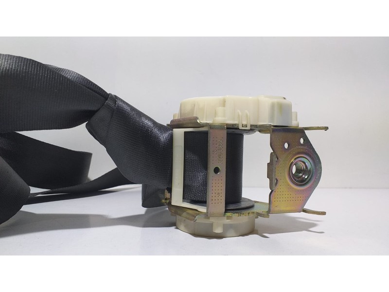 Recambio de cinturon seguridad trasero central para renault clio iii luxe privilege referencia OEM IAM 33056057A 67360 