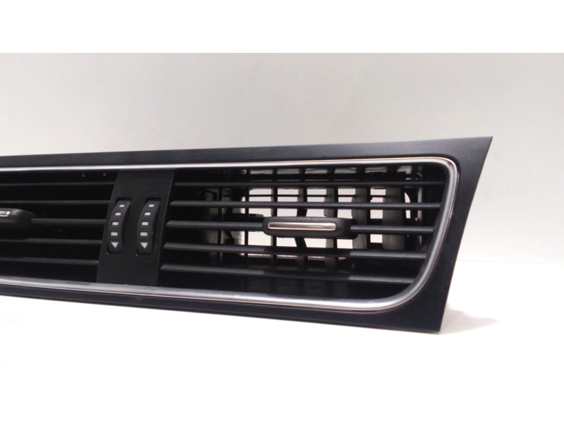 Recambio de rejilla aireadora para audi a4 avant (8k5) (2008) básico referencia OEM IAM 8T2820951B 48456 