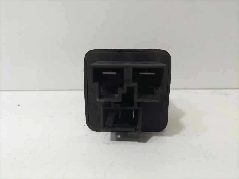 Recambio de rele para nissan terrano/terrano.ii (r20) comfort referencia OEM IAM TD27T 83067 