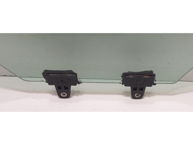 Recambio de luna trasera izquierda para nissan qashqai (j10) acenta referencia OEM IAM 82301JD000 76842 