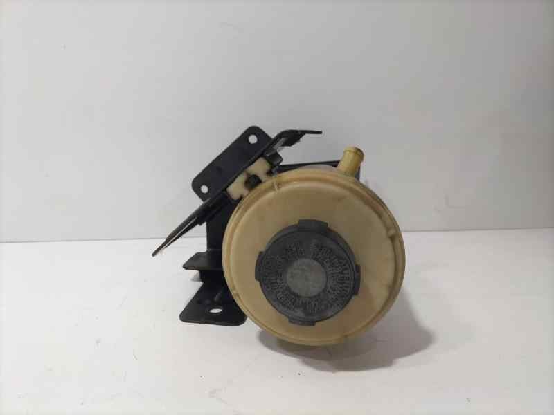Recambio de deposito servo para nissan terrano/terrano.ii (r20) comfort referencia OEM IAM TD27T 83072 