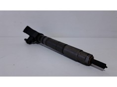 Recambio de inyector para volvo xc60 2.4 diesel cat referencia OEM IAM 31272767 76923  2