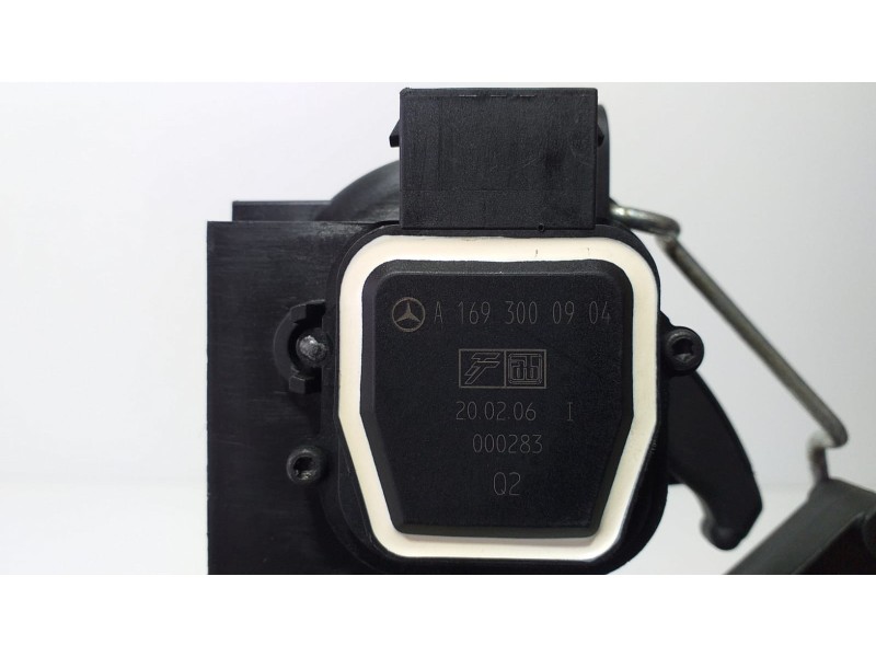 Recambio de potenciometro pedal para mercedes-benz clase a (w169) a 180 cdi a-edition referencia OEM IAM A1693000904 74039 R