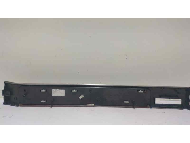 Recambio de molduras delanteras para volkswagen touareg (7la) tdi v10 referencia OEM IAM 7L6857188N 81471 