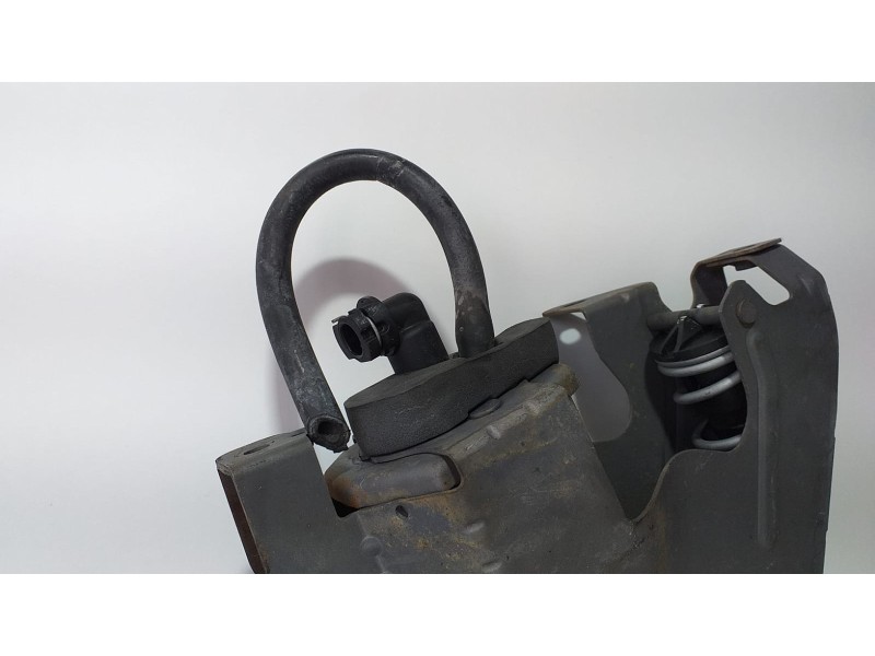 Recambio de pedal embrague para volkswagen t5 bus referencia OEM IAM 7H1721059H 74040 R Recambio de pedal embrague para volkswagen t5 bus referencia OEM IAM 7H1721059H 74040 R