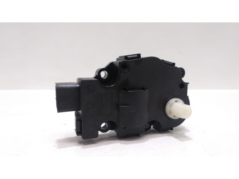 Recambio de motor apertura trampillas climatizador para audi a4 avant (8k5) (2008) básico referencia OEM IAM EFB330 48471 