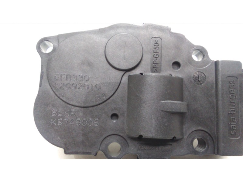 Recambio de motor apertura trampillas climatizador para audi a4 avant (8k5) (2008) básico referencia OEM IAM EFB330 48473 