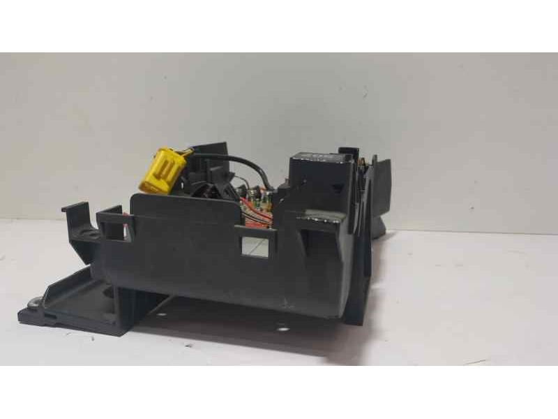 Recambio de caja reles / fusibles para volkswagen touareg (7la) tdi v10 referencia OEM IAM 7L0937548B 81478 