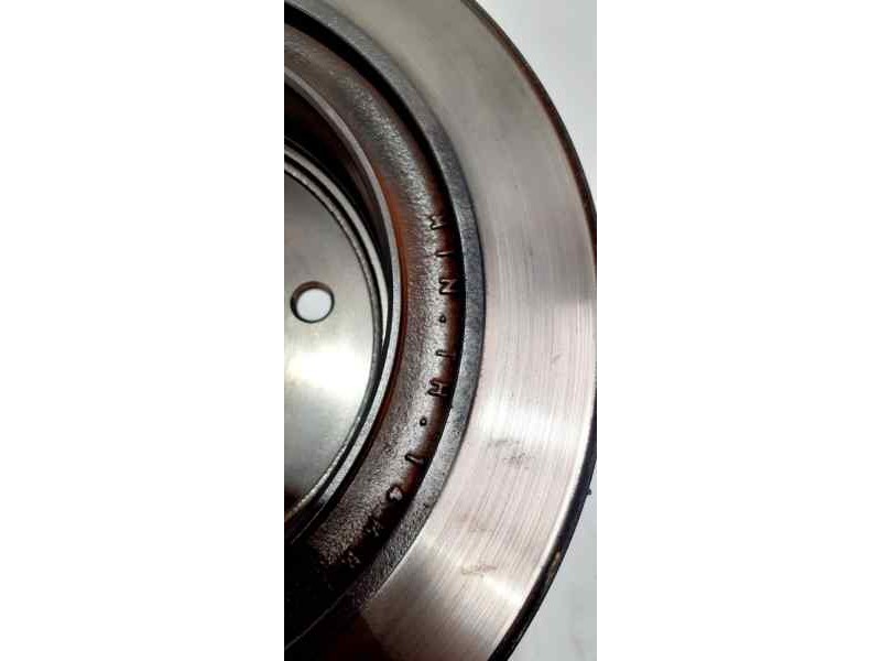 Recambio de disco freno trasero para nissan x-trail (t30) comfort plus referencia OEM IAM YD22ETI 43737 