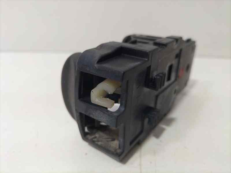 Recambio de maneta interior delantera derecha para nissan terrano/terrano.ii (r20) comfort referencia OEM IAM TD27T 83083 