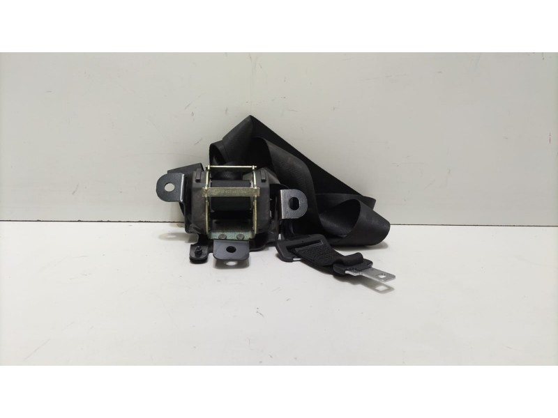 Recambio de cinturon seguridad trasero central para nissan qashqai (j10) acenta referencia OEM IAM 606161900 76966 