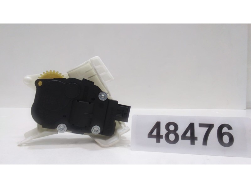 Recambio de motor apertura trampillas climatizador para audi a4 avant (8k5) (2008) básico referencia OEM IAM EFB330 48476 