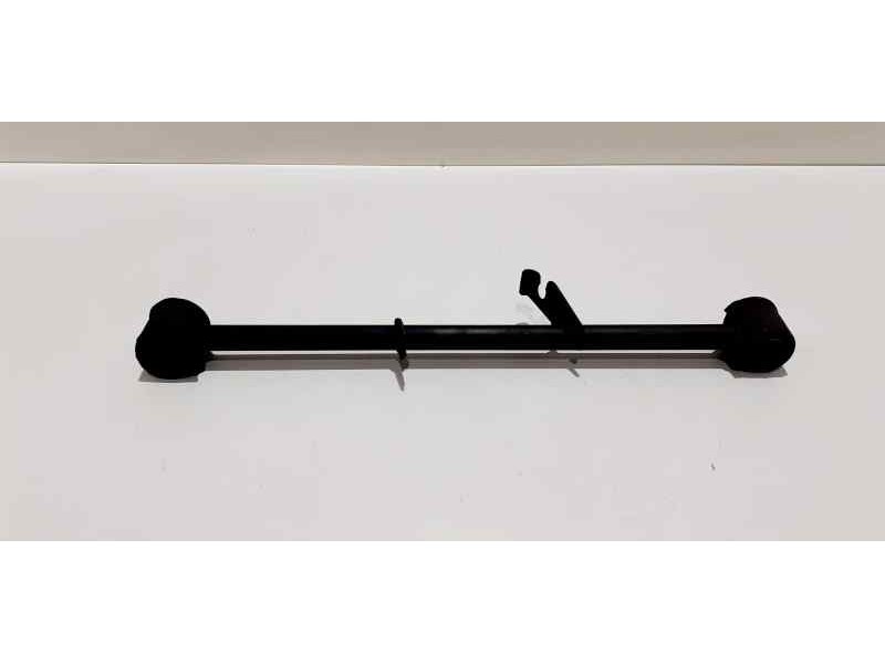 Recambio de brazo suspension superior trasero derecho para nissan x-trail (t30) comfort plus referencia OEM IAM YD22ETI 43749 