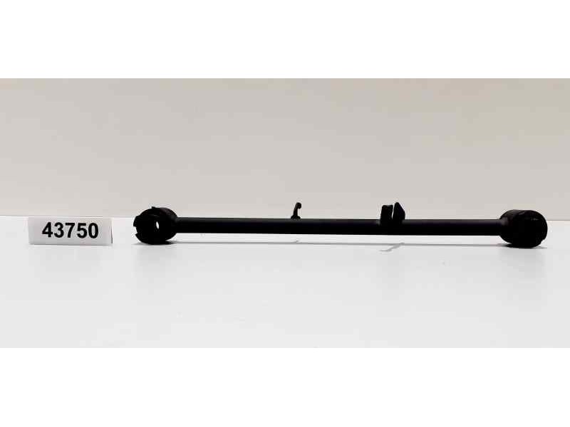 Recambio de brazo suspension superior trasero izquierdo para nissan x-trail (t30) comfort plus referencia OEM IAM  43750 