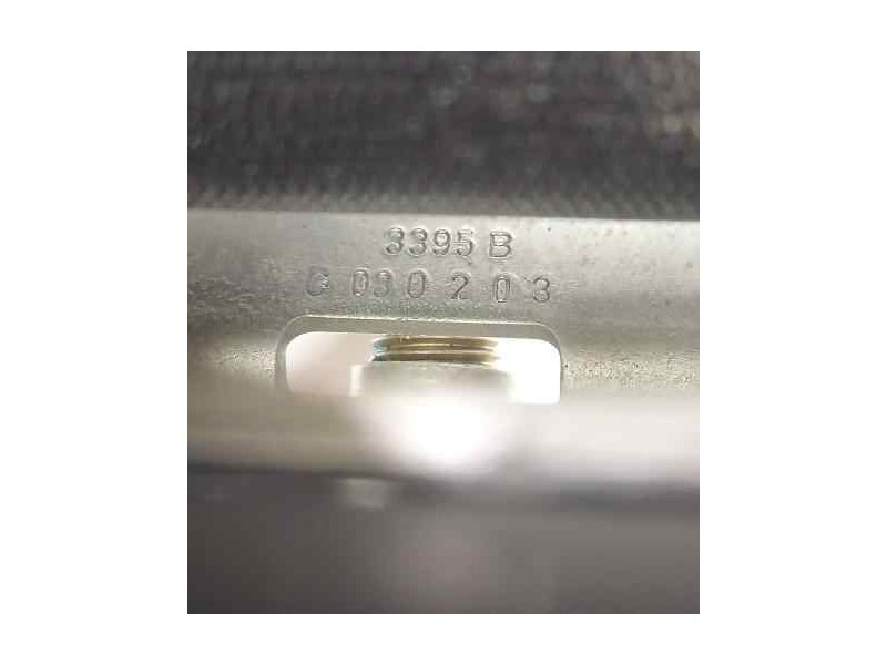 Recambio de cinturon seguridad trasero izquierdo para mg mg zr 100 d referencia OEM IAM 20T2N 83042 