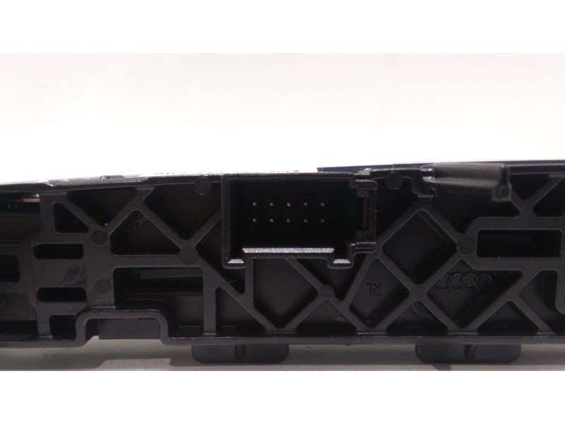 Recambio de intercooler para audi a4 avant (8k5) (2008) básico referencia OEM IAM 8K2713463 48492 