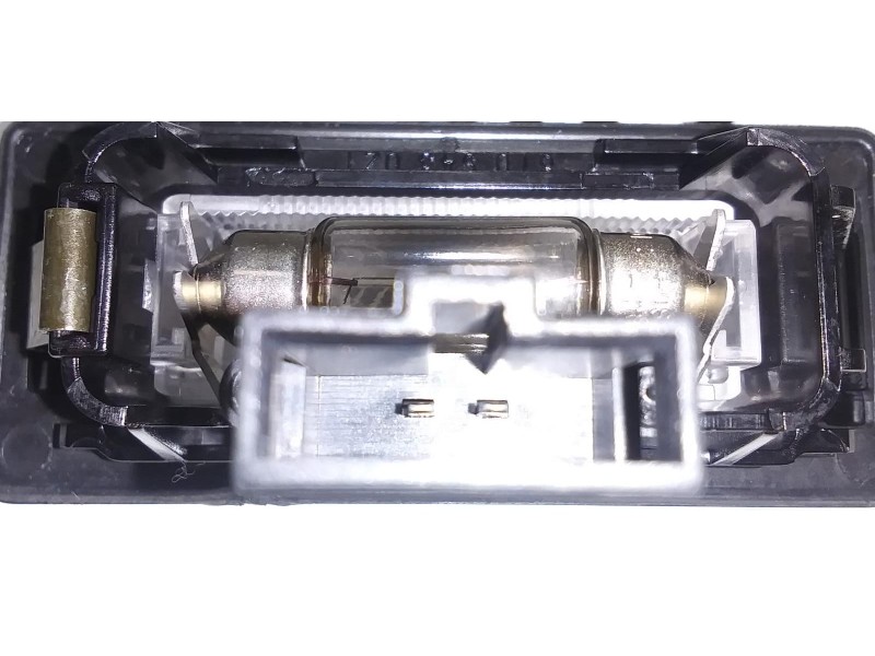 Recambio de piloto matricula para audi a4 avant (8k5) (2008) básico referencia OEM IAM 8T0943021 48493 