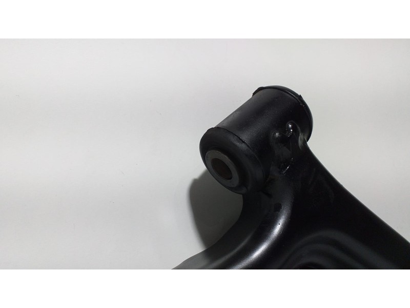 Recambio de brazo suspension inferior delantero derecho para mitsubishi outlander (gf0) 2.0 cat referencia OEM IAM 4013A280 6039