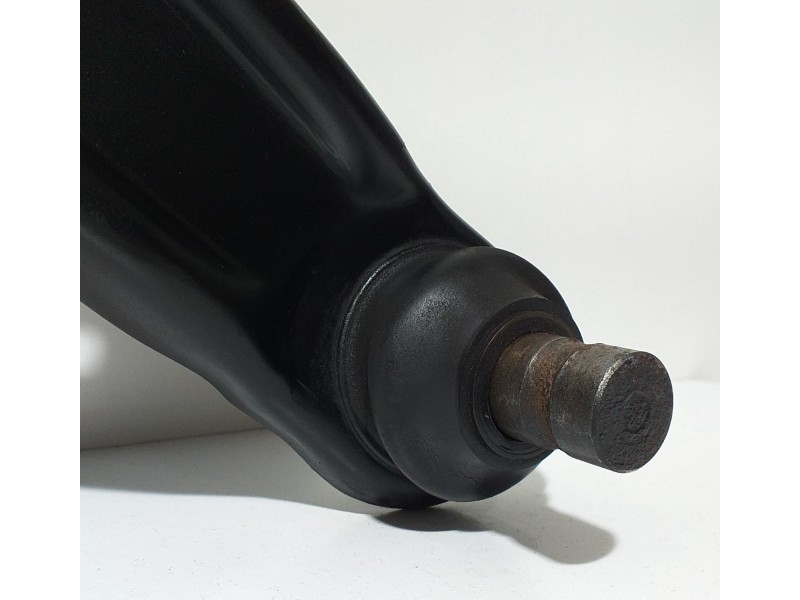 Recambio de brazo suspension inferior delantero derecho para mitsubishi outlander (gf0) 2.0 cat referencia OEM IAM 4013A280 6039