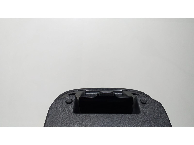 Recambio de apoyabrazos central para mitsubishi outlander (gf0) 2.0 cat referencia OEM IAM 8011B156 60394 