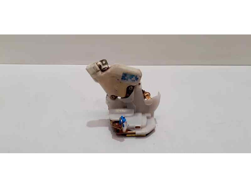 Recambio de cerradura puerta trasera izquierda para nissan x-trail (t30) comfort plus referencia OEM IAM 80553AA300 43771 