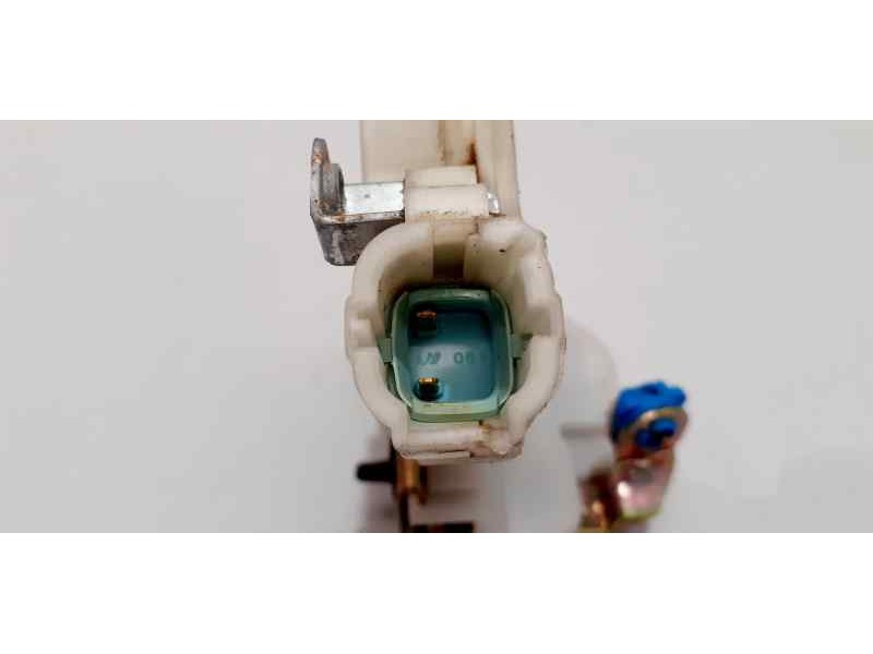 Recambio de cerradura puerta trasera izquierda para nissan x-trail (t30) comfort plus referencia OEM IAM 80553AA300 43771 