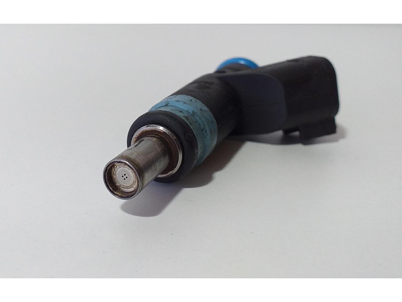 Recambio de inyector para chrysler jeep gr.cherokee (wk) referencia OEM IAM 05038337AB 74082 R Recambio de inyector para chrysler jeep gr.cherokee (wk) referencia OEM IAM 05038337AB 74082 R