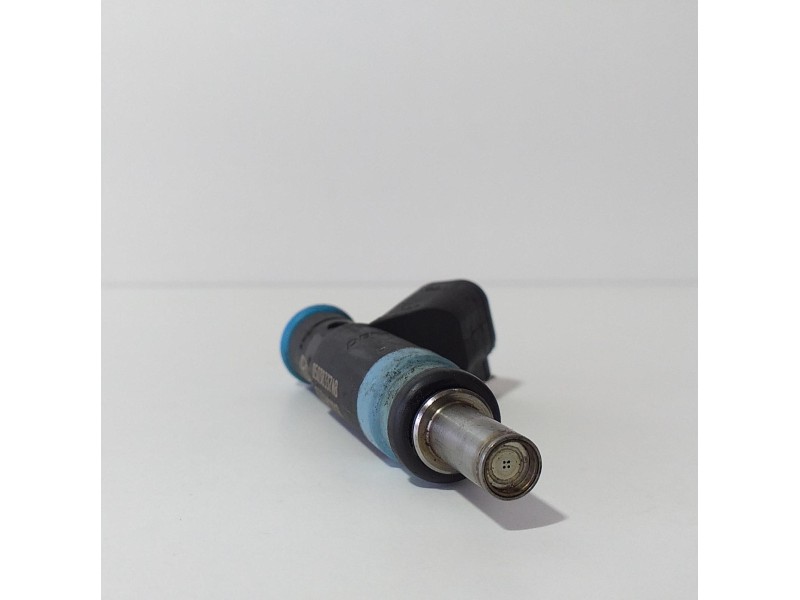 Recambio de inyector para chrysler jeep gr.cherokee (wk) referencia OEM IAM 05038337AB 74084 R Recambio de inyector para chrysler jeep gr.cherokee (wk) referencia OEM IAM 05038337AB 74084 R