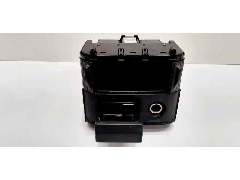 Recambio de salpicadero para nissan x-trail (t30) comfort plus referencia OEM IAM 68104EQ400 43788 