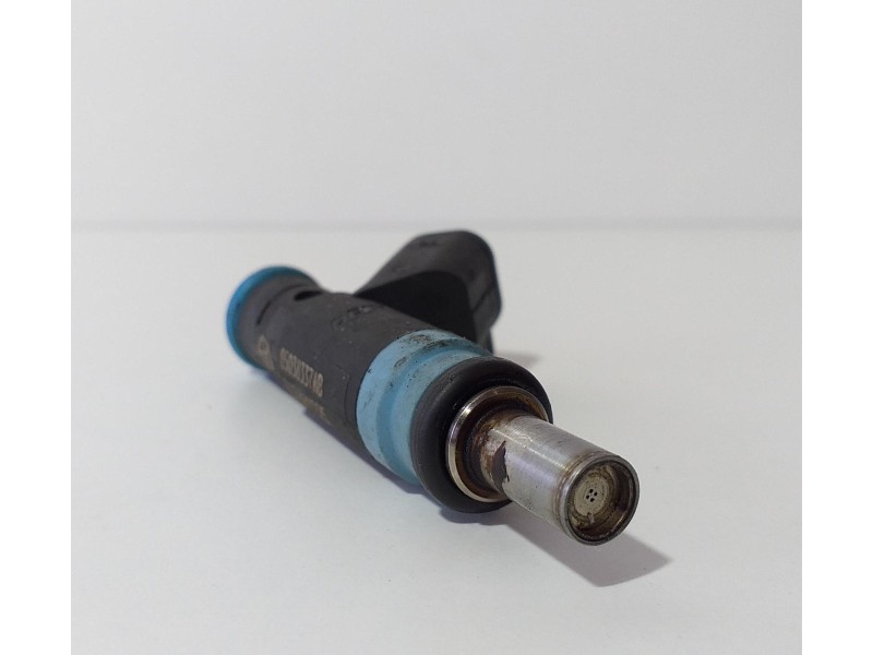 Recambio de inyector para chrysler jeep gr.cherokee (wk) referencia OEM IAM 05038337AB 74085 R