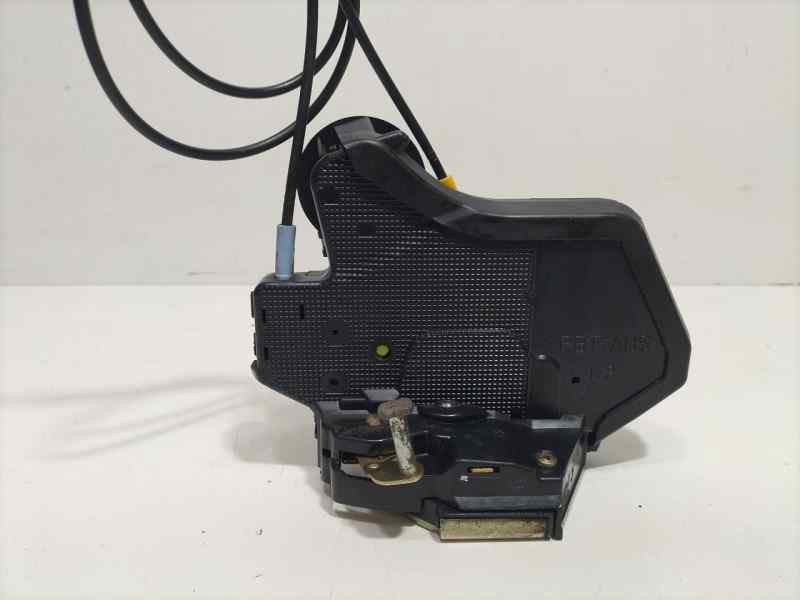 Recambio de cerradura puerta trasera izquierda para toyota corolla (e12) 2.0 d-4d linea sol berlina referencia OEM IAM 690601235
