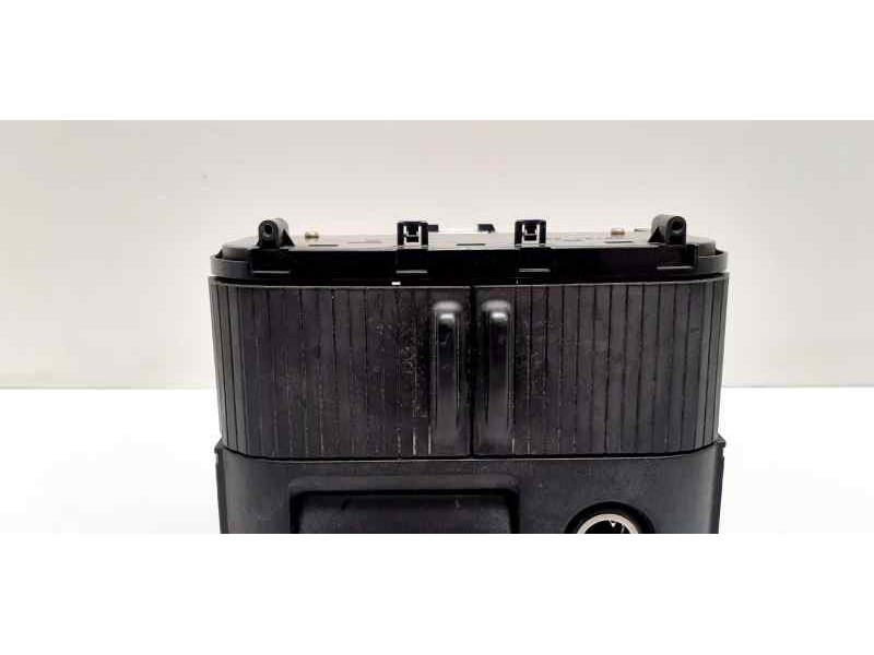 Recambio de salpicadero para nissan x-trail (t30) comfort plus referencia OEM IAM 68104EQ400 43788 