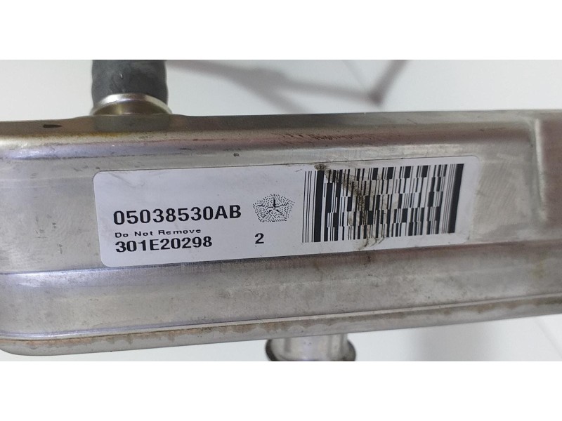 Recambio de rampa inyectora para chrysler jeep gr.cherokee (wk) referencia OEM IAM 05038530AB 74086 R