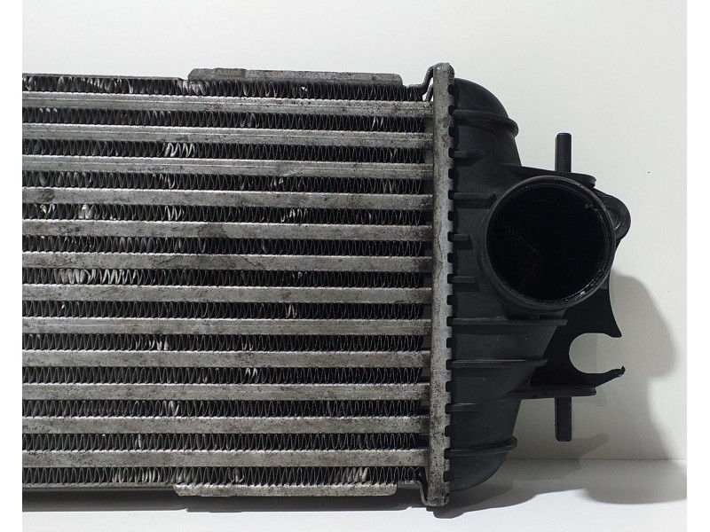 Recambio de intercooler para renault trafic caja cerrada (ab 4.01) l1h1 caja cerrada, corto referencia OEM IAM 7700312903F 56744