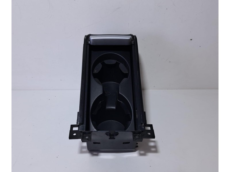 Recambio de guantera para volvo xc60 2.4 diesel cat referencia OEM IAM 30791467 77014 