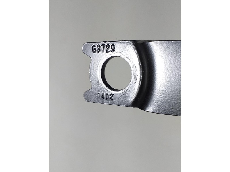 Recambio de cinturon seguridad delantero derecho para toyota auris hybrid active referencia OEM IAM G3729 67417 