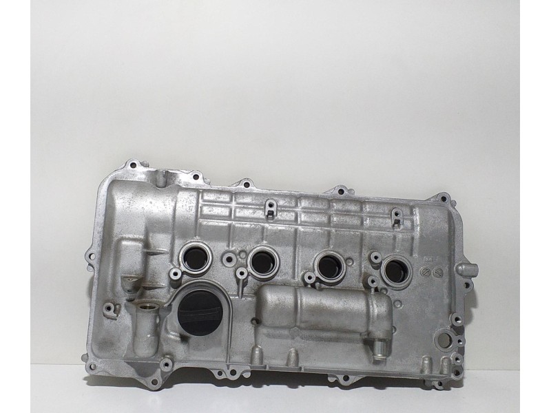 Recambio de tapa balancines para toyota auris hybrid active referencia OEM IAM 2ZRFXE 67421 