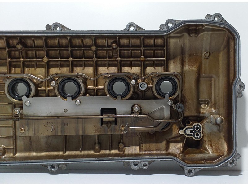 Recambio de tapa balancines para toyota auris hybrid active referencia OEM IAM 2ZRFXE 67421 