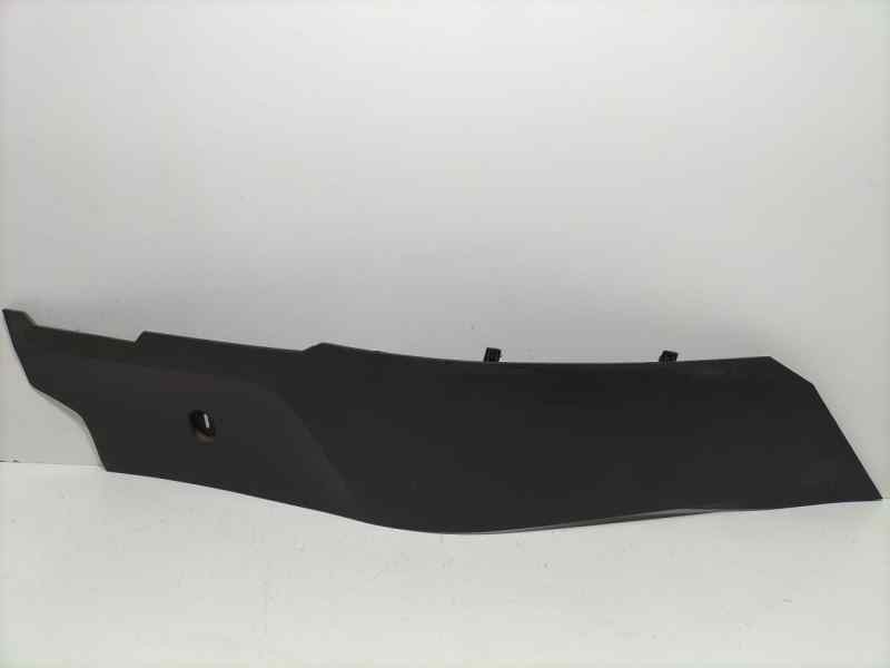 Recambio de molduras delanteras para seat leon (5f1) reference referencia OEM IAM 5F1868431A 83758 