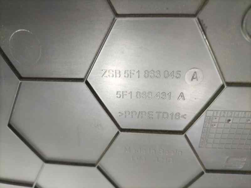 Recambio de molduras delanteras para seat leon (5f1) reference referencia OEM IAM 5F1868431A 83758 