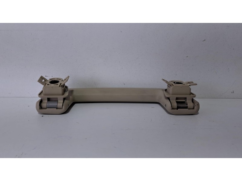 Recambio de maneta interior delantera izquierda para volvo xc60 2.4 diesel cat referencia OEM IAM D5244T14 77021 